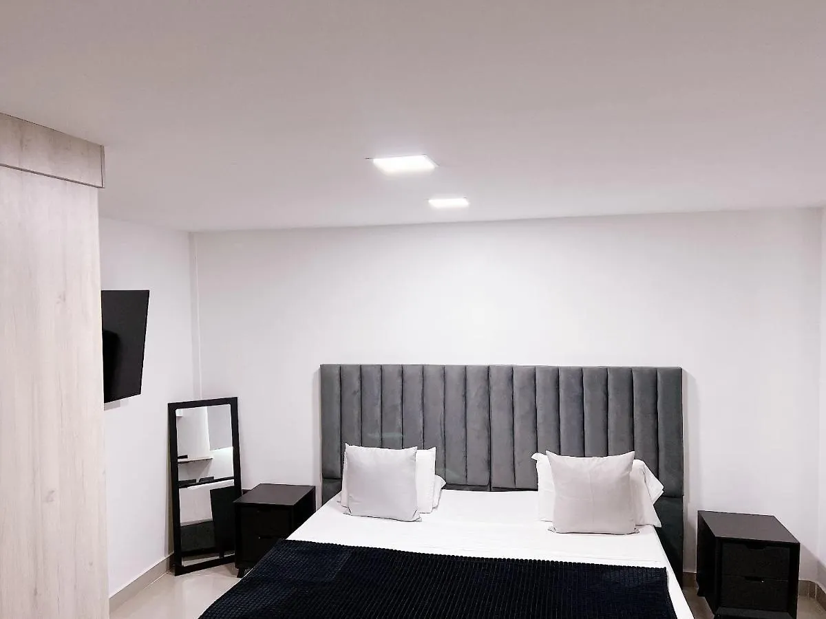 Granada Suites Gs Cali 4*,